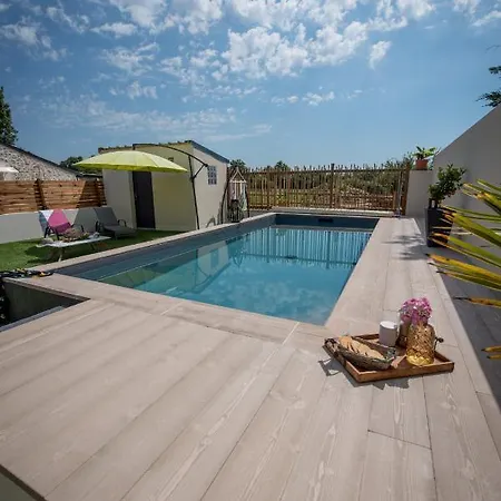 Дом отдыха Les Du Hameau Des Deux Ailes *