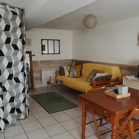 Les Du Hameau Des Deux Ailes Пресинье