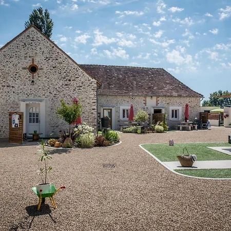 Les Du Hameau Des Deux Ailes *