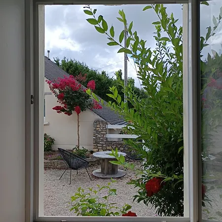 Les Du Hameau Des Deux Ailes *