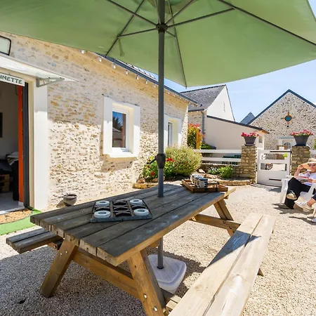 Holiday home Les Du Hameau Des Deux Ailes Precigne