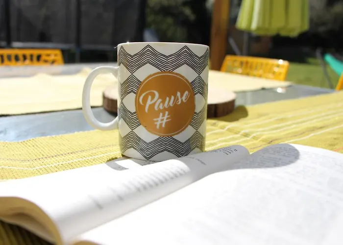 Les Du Hameau Des Deux Ailes *