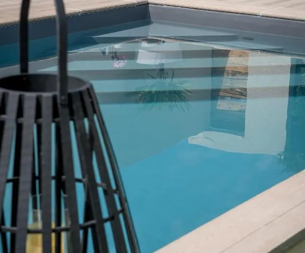 Prázdninový dům Les Du Hameau Des Deux Ailes Précigné