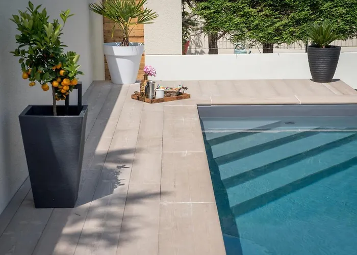 Les Du Hameau Des Deux Ailes