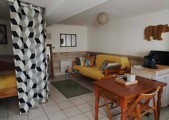 Les Du Hameau Des Deux Ailes Précigné