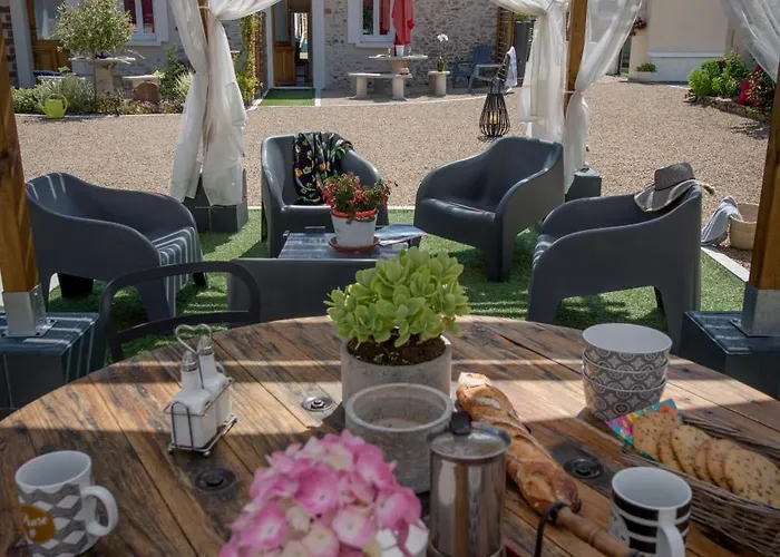 Prázdninový dům Les Du Hameau Des Deux Ailes