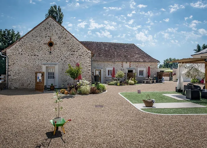 Les Du Hameau Des Deux Ailes *